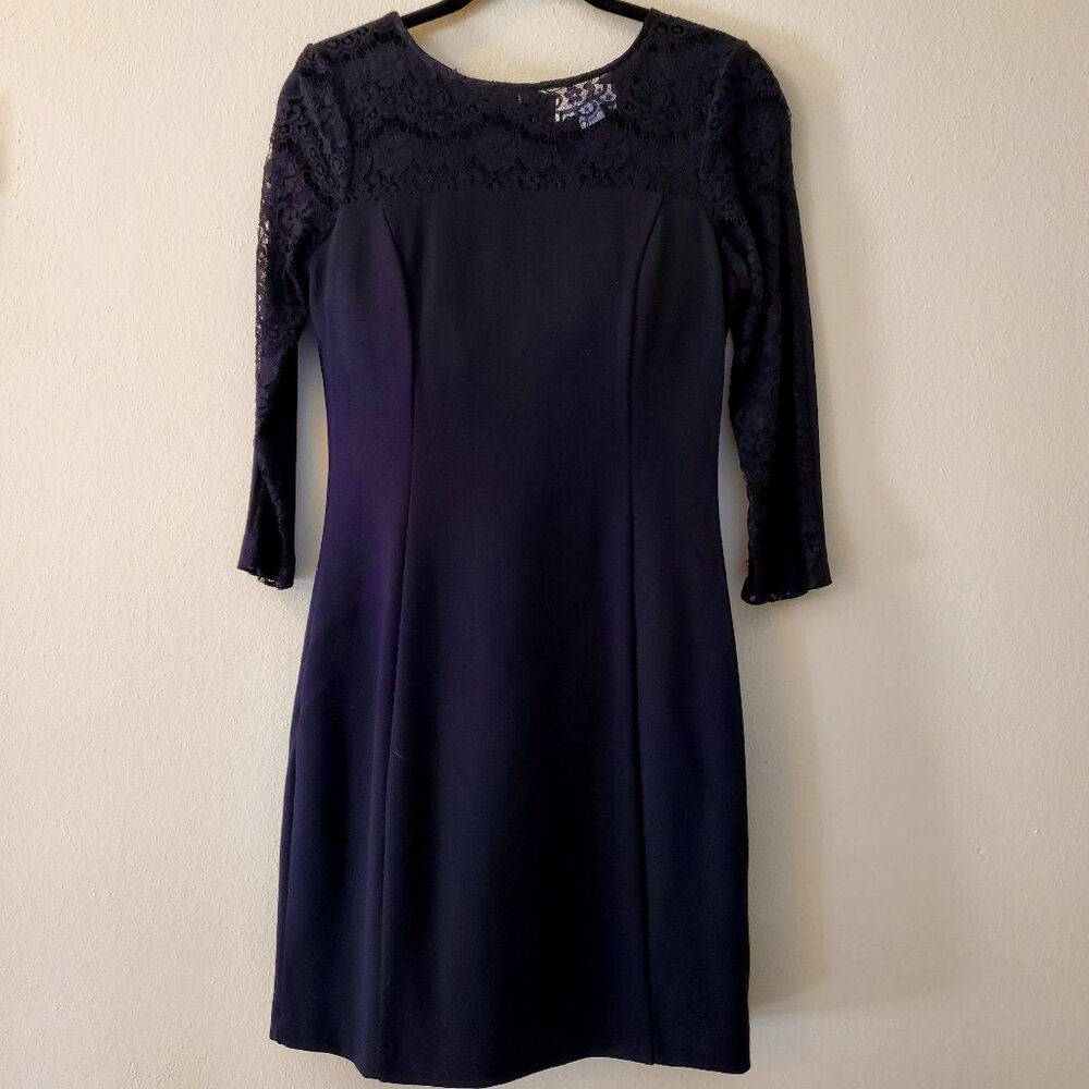 Jessica Simpson little black dress